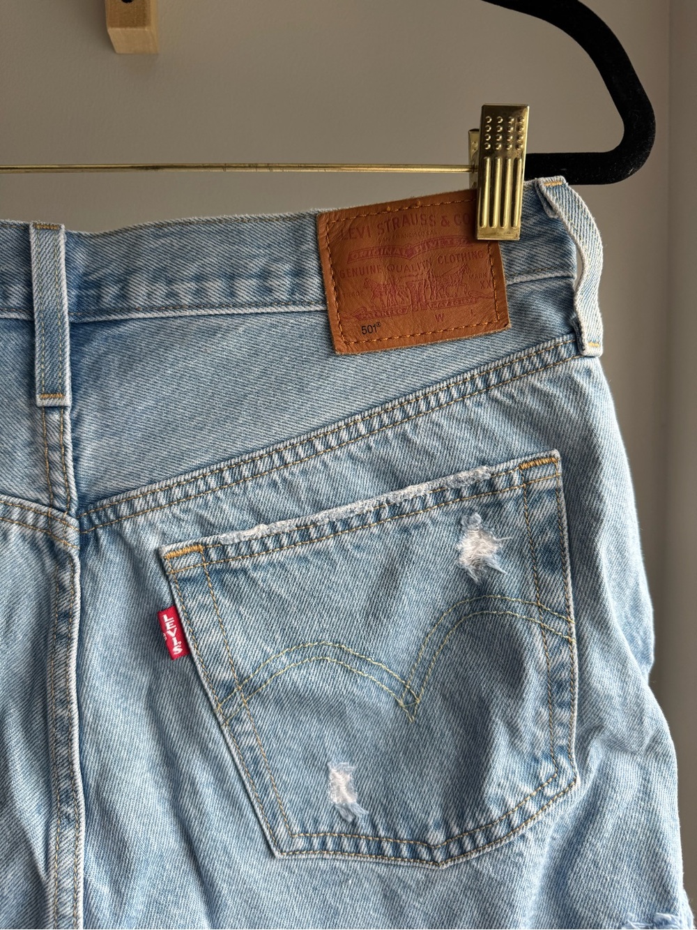 Levi’s 501 Distressed Denim Shorts - Picture 3 of 6